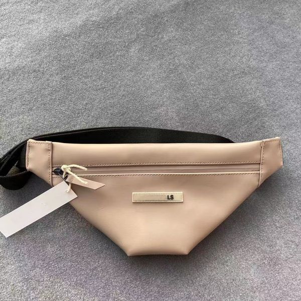 

designer fanny pack crossbody bag purse men's and women's fashion design leather outdoor riding single shoulder bag luxury leisure