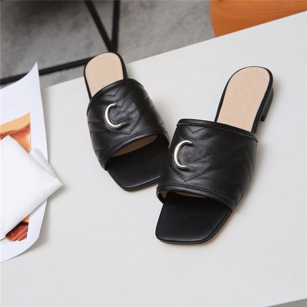 

fashion slippers 2023 luxury design summer ggity men and women flat shoes thick sole leather rubber letter logo casual cartoon slippers 04-0, Black