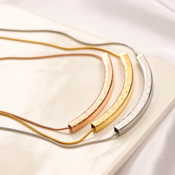 

luxury design necklace 18k gold plated stainless steel necklaces choker chain letter flower pendant fashion womens wedding jewelry accessori, Silver