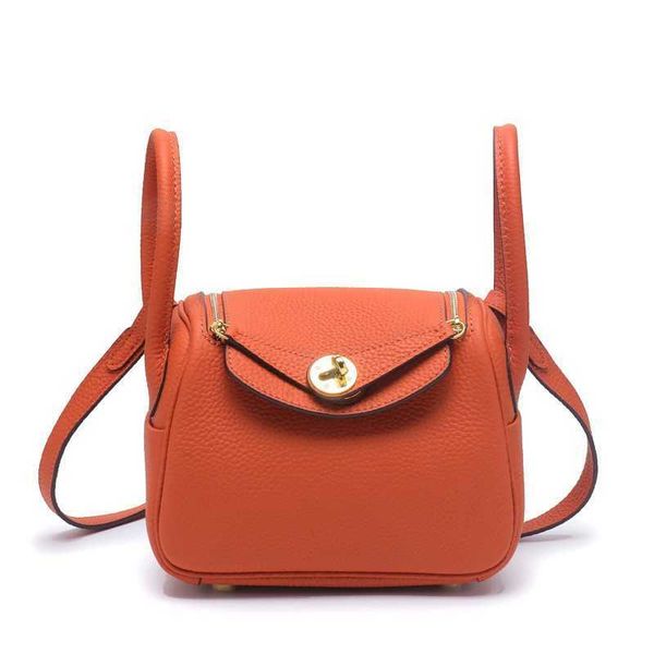 

bags original designer new brand layer cow leather lychee pattern lindys bag doctor shoulder hand pillow gold buckle 24 e1zi
