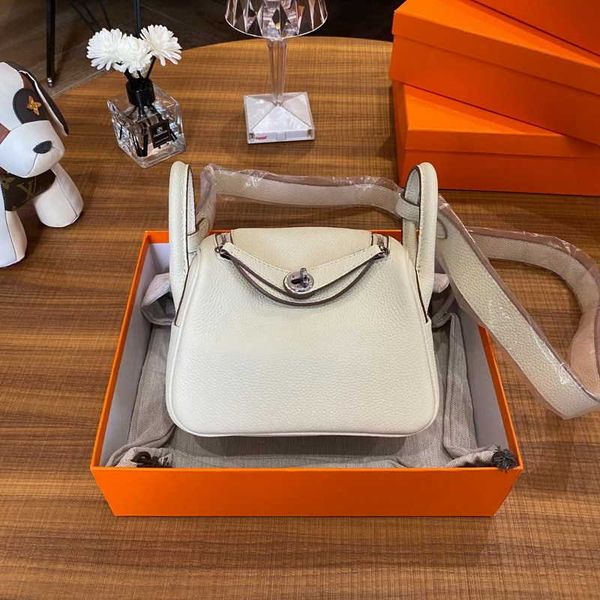 

2023 luxury designer bags original new h layer cow leather togo 19cm mini lindys bag messenger medicine women's vals