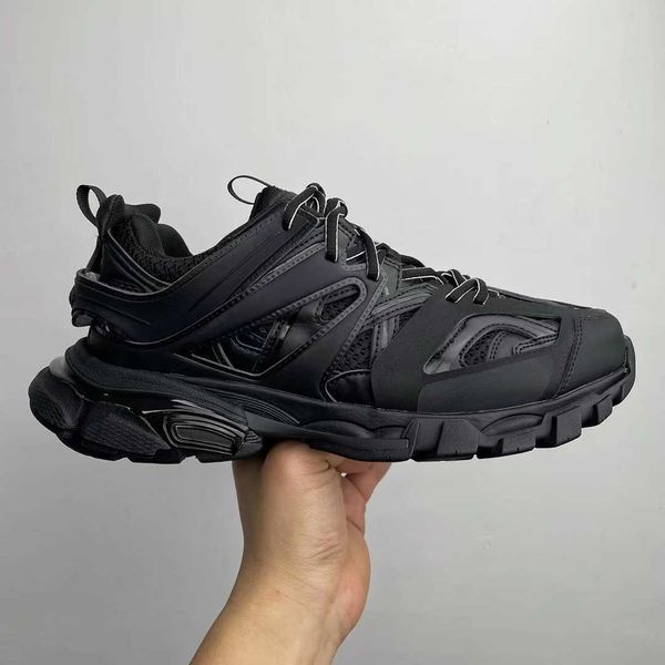 

balencigas dress shoes for men women track 3 tracks designer sneaker platform flats heels sneakers triple black chunky runners phantom train