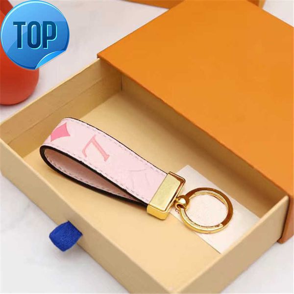 

keychain brand classic old flower designer mens luxury car keyring womens fibbia keychains handmade fashion keychain bags pendant with box, Silver