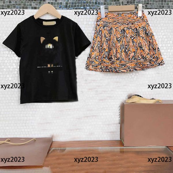 

2023 kids clothes child sets baby dress summer 2pcs t-shirt and letter combination pleated skirt summer new product size 110-160 cm, White