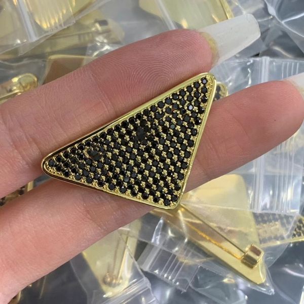 

european and american letters brooch simple fashion coat accessories for men and women, Gray