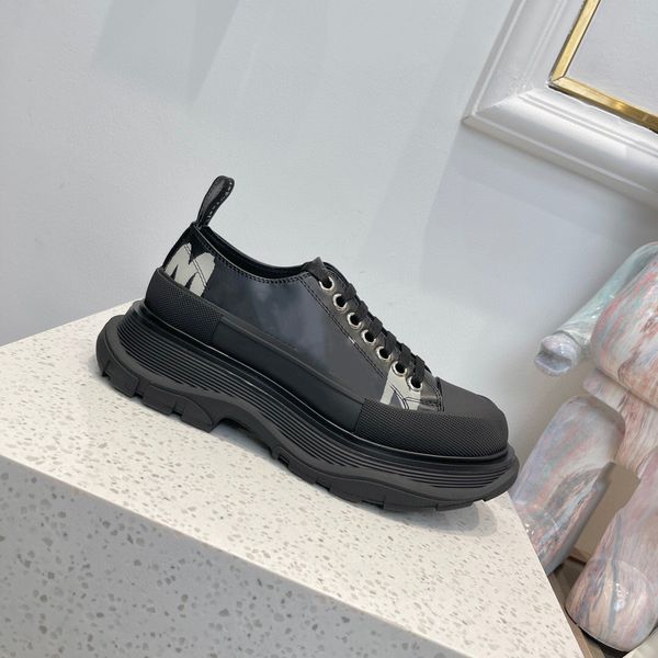 

designer womanas shoe leather lace up men fashion platform oversized sneakers white black mens womens luxury velvet suede casual shoes chaus