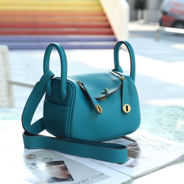 

crossbody luxury designer bags original bag for women mini lindys doctor 2023 new cowhide n96l