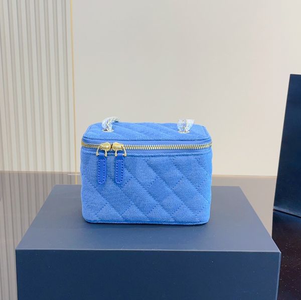 

cosmetic bag makeup bags women mini denim toiletry bag toiletrys pouch womens chain fashion classic diamond lattice designer handbags