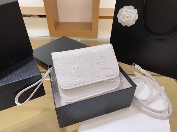 

sweet cool fashion ladies bag crossbody bag shoulder bag crocodile bag striped bag handbag pink / black / white 19 * 14cm