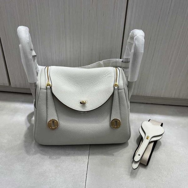 

2023 luxury bags original designer new h family's layer cow skin and litchi pattern 18 26 lindys bag leather doctor medicine box portab
