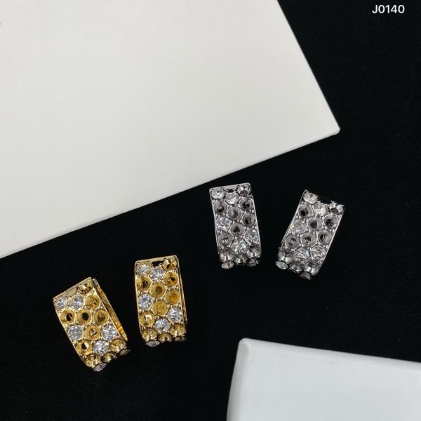 

designer jewelry women earring studs new unique shaped brand b letters pendant with logo shiny non-fading chandelier earrings bbe4 --02 clas, Golden;silver
