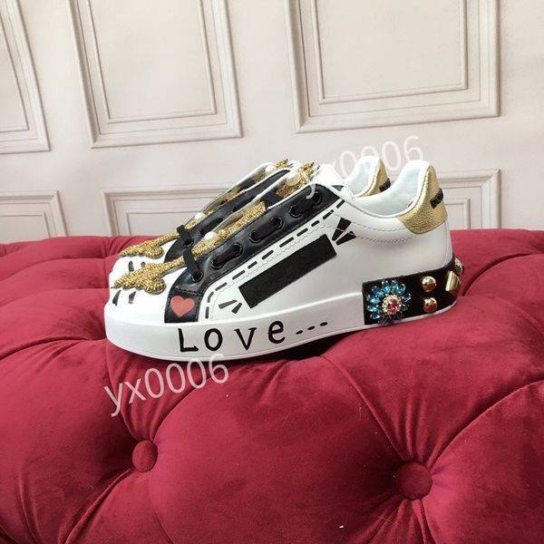 

2023 new luxury fashion brands sneakers casual shoes men's printed calfskin crown embroidery gold-plated casual walking luxurious train, Black