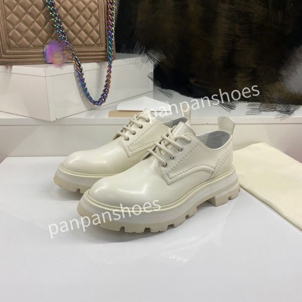 

2023 womens shoes designer leather lace up white men sole oversized flats velvet suede platform casual espadrille flat alexander, Black