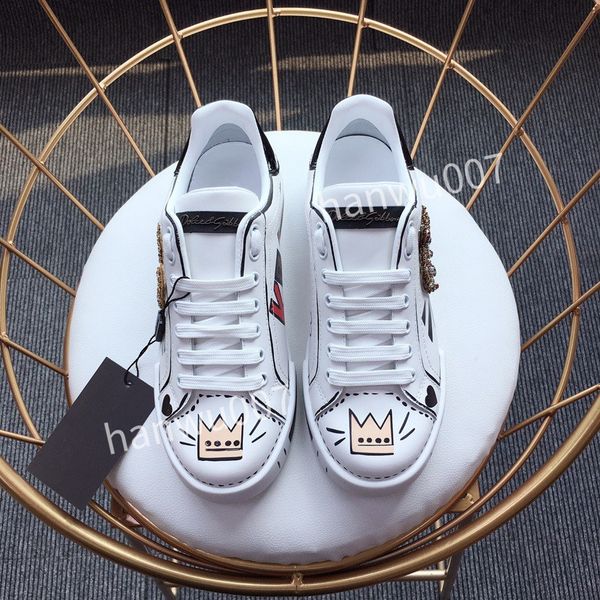 

2023 designer low cut out of office shoes brand man running outdoor sports arrow design sneakers breathable men's platform mens flats, Black