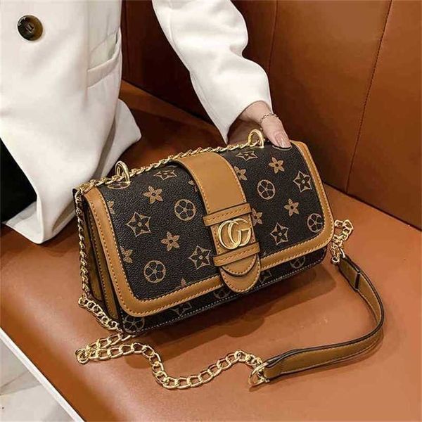 

handbag 2023 fashion women's bag leather quality handbag old women's trend color matching armpit shoulder messenger chain bag