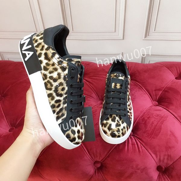 

2023the new womens designer shoes travel leather lace-up sneaker fashion lady flat running trainers letters woman shoe platform men gym snea, Black
