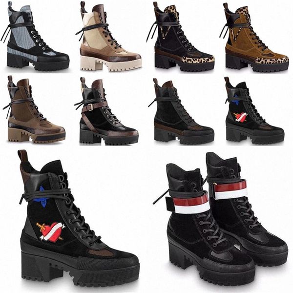 

world tour desert boot women boots platform boot spaceship ankle boots 5cm heel flamingos medal martin boots heavy duty soles with276e, Black