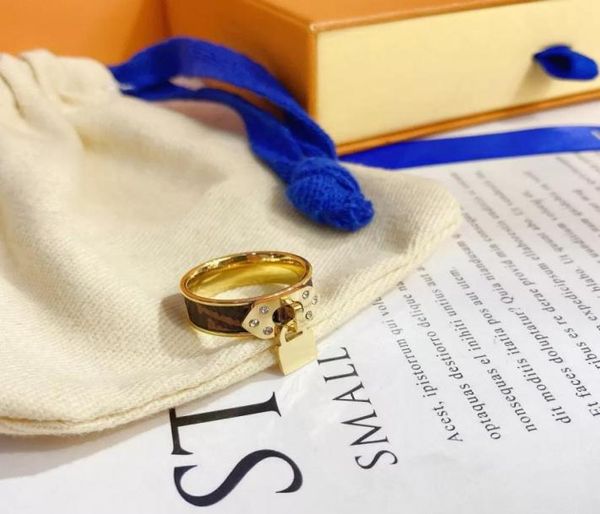 

designers ring luxurys letter men039s rings fashion women039s classic jewelry square couple pair ring anniversa9736319, Silver