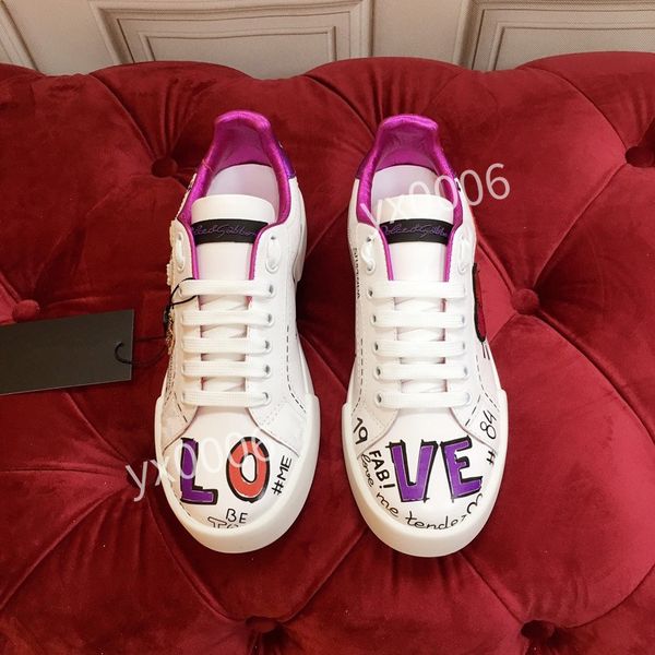 

2023 casual shoes women designer shoes travel leather lace-up sneaker fashion lady flat running trainers letters woman shoe platform men gym, Black