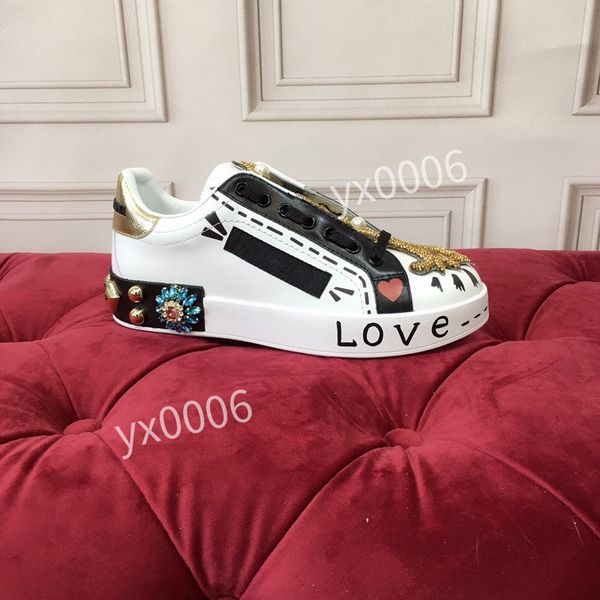 

fashion brands sneakers casual shoes men's printed calfskin crown embroidery gold-plated casual walking luxurious trainers2023, Black