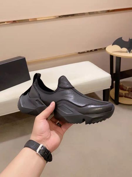 

perfect slip-on men sneaker shoes brushed leather trainers man technical rubber re-nylon white black runner sports lug sole casual walking