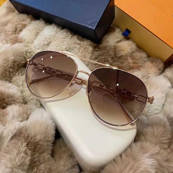 

50%off luxury designer sunglasses 2023 new star same universal sunglasses for men and women ring buckle lens leg gradient sun glasses for sa, White;black