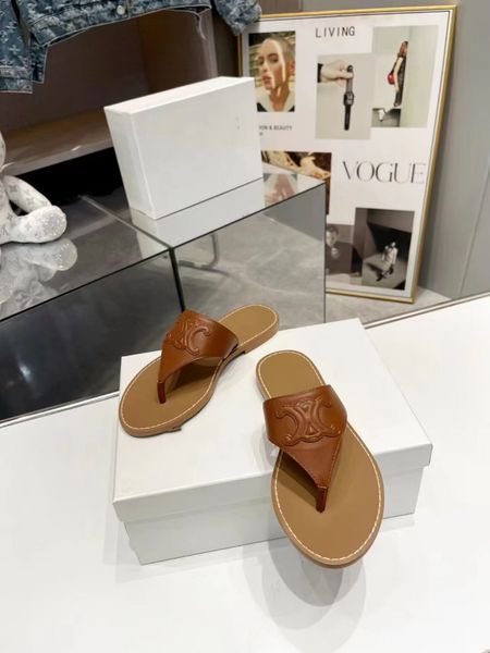

luxury designer slides 2023 flip-flops slippers short heel french temperament net celebrity flat two cm pinch niche sandals female trend siz, Black
