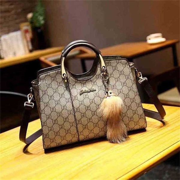 

handbag 2023 fashion women's bag leather quality handbag women's korean atmosphere small and versatile, shoulder messenger trend b
