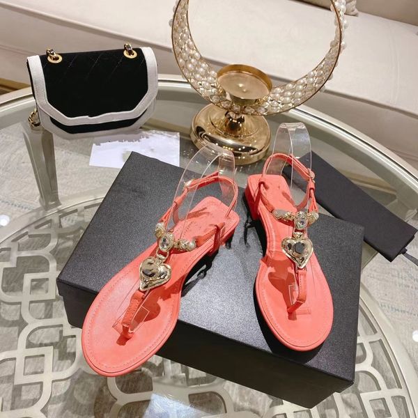 

latest flip flops fashion women slippers straps diamond buckle love beach casual designer sandals party work luxury flats women shoes size 3, Black