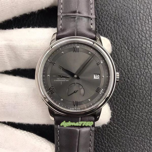 

2023 zf watch is 39.5mm in diameter and 12.5 mm thickness. it is equipped with cal.2627 movement date kinetic energy storage display sapphir, Slivery;golden