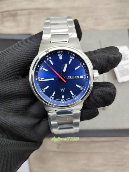 

2023 montre de luxe watch size 42mm, equipped with automatic chain mechanical movement sw220, waterproof depth up to 100 meters designer wat, Slivery;golden
