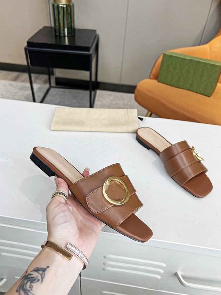 

female designer camellia slippers 2023 summer girls casual shoes designer slippers slippers flat sandals beach swimming pool leather slipper, Black