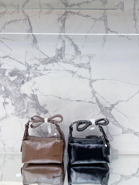 

classic crossbody bag fashion designer bag luxury one shoulder bag tote zipper purse chain black large capacity tote shopping street scool g