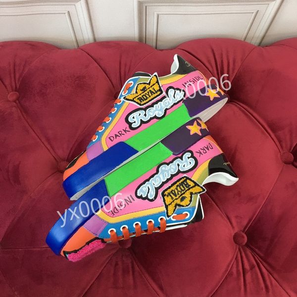 

2023 new mens causal shoes fashion woman leather lace up platform sole sneakers white black mens womens luxury suede