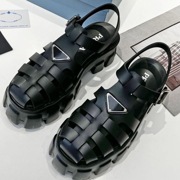 

designer lady leather sandals rubber triangle sandal womens fashion fisherman platform slides pradas slippers retro beach loafers round toe, Black;red