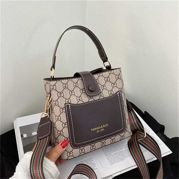 

handbag 2023 fashion women's bag leather quality handbag messenger square classic old flower complex texture bag