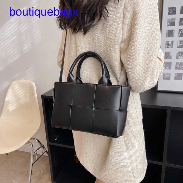 

luxury bottegss venetss arco evening bags online store of cookie woven bag portable small number messenger square advanced sense s with logo