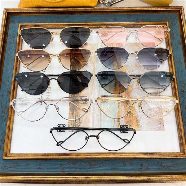 

sunglasses 2023 new luo yi style fashion women's fashion concave shape personalized cat's eye lw50037, White;black