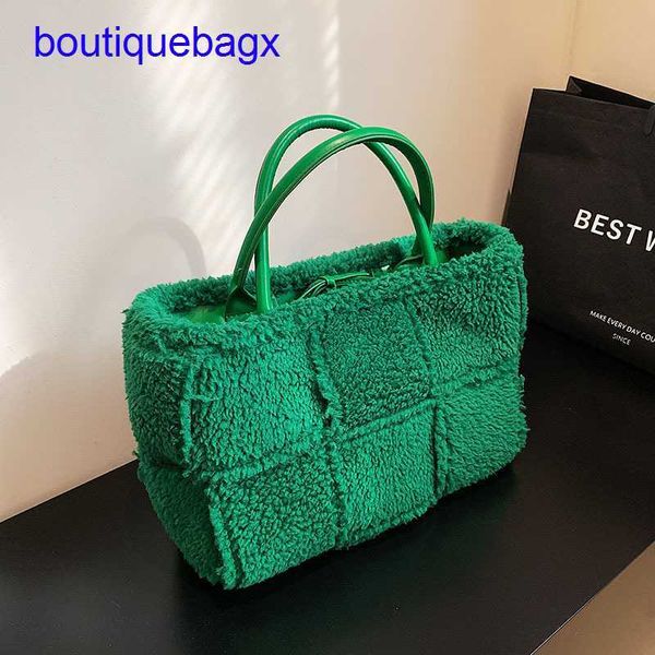 

luxury bottegss venetss arco evening bags online store 2023 new lamb wool woven women's portable underarm fashion plush large capa with