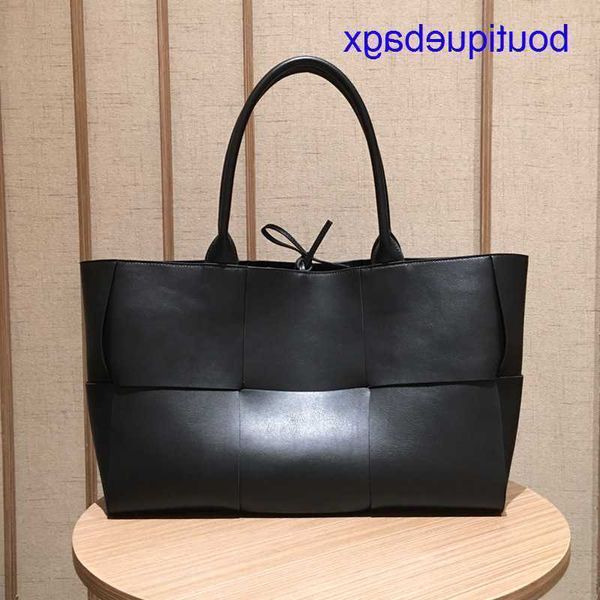 

luxury bottegss venetss arco evening bags online store large woven bag leather new hand chessboard hand capacity tote bag fashion with logo