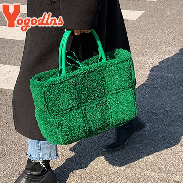 

shopping bags yogodlns winter warm plush tote for women large capaity shoulder fashion lamb travel handle bolsa 230313