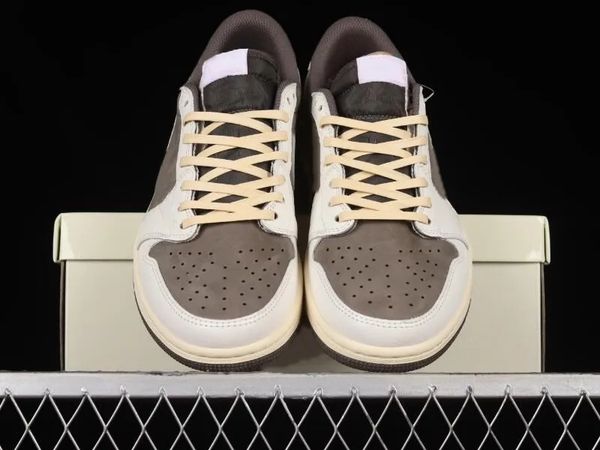 

og 1s basketball shoes reverse mocha sail university red ridgerock i male female outdoor designer shoes sneakers with original box