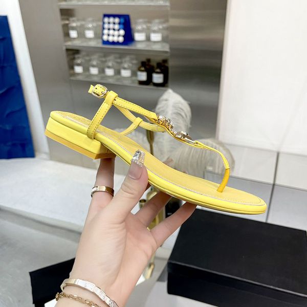 

classic style sandals 2023 summer women's thick flower sandals flip flops beach outdoor girls channel casual shoes x552, Black