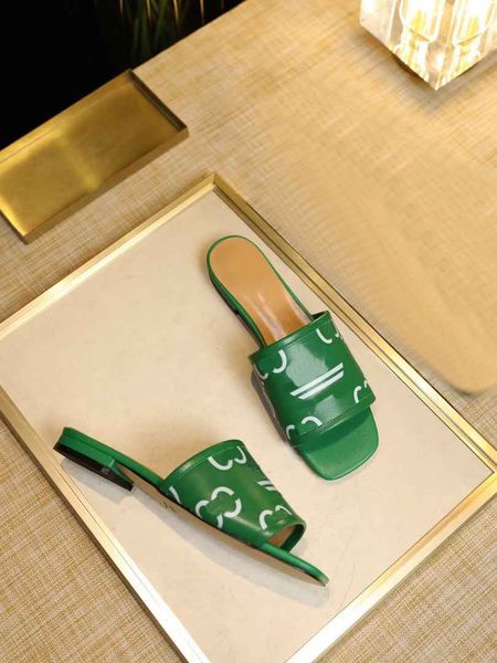 

female designer camellia slippers 2023 summer girls casual shoes designer slippers slippers flat sandals beach swimming pool leather slipper, Black