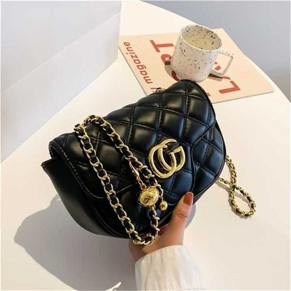

handbag 2023 fashion women's bag leather quality handbag this year's popular female lingge embroidered thread messenger bag, small