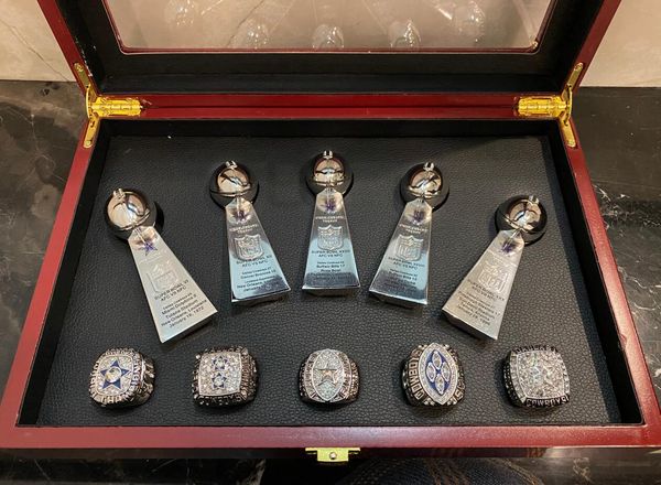 

5pcs dc super bowl football team champions championship ring lombardi trophy souvenir men women boy fan brithday gift 2023 hip hop jewelry s, Golden;silver