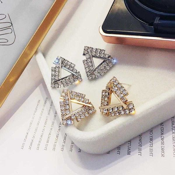 

dangle chandelier 2021 new flash triangle earrings female needle simple personality net red earrings and earrings fashion g230313, Silver