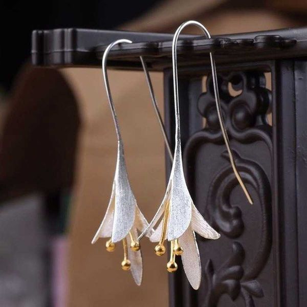 

dangle chandelier women's fashion retro flower stamen gold-plated two-color hanging engagement earrings g230313, Silver