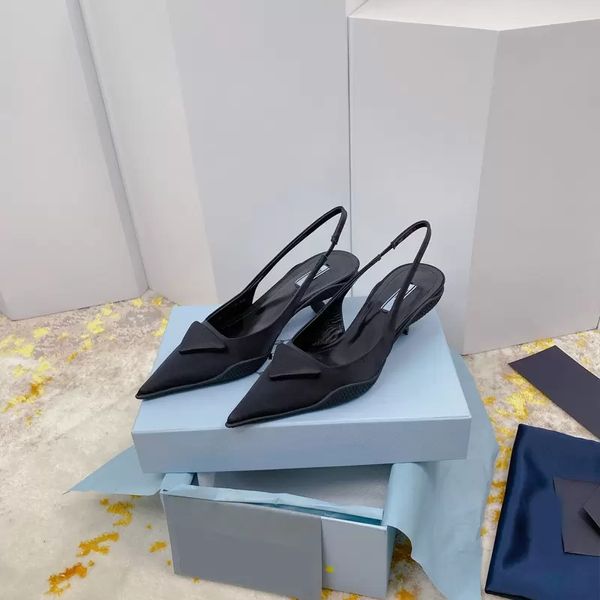 

with box women sandal designer slides nylon gabardine brushed patent leather slingback pumps summer screen-printed flat flip flops classic s, Black