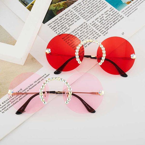 

sunglasses 2023 new new with diamond frame personalized round fashionable metal sunglasses, White;black